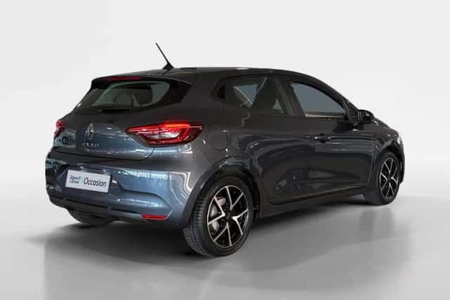 Renault Clio (2022) thumbnail 5
