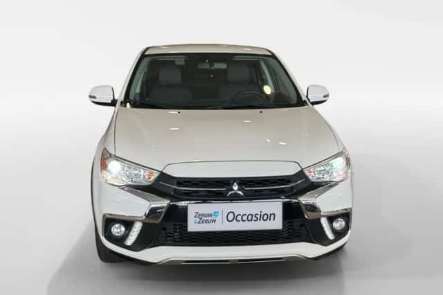 Mitsubishi ASX (2019) thumbnail 3
