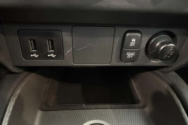 Mitsubishi ASX (2019) thumbnail 24