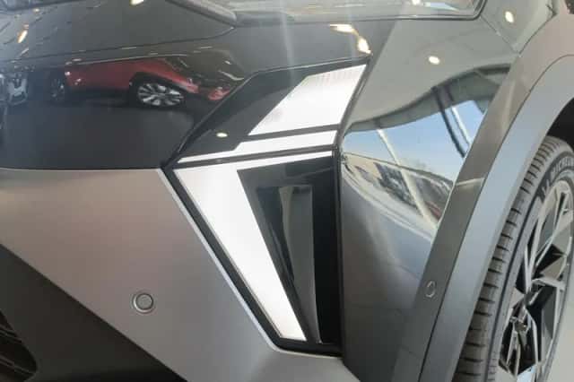 Renault Captur (2026) thumbnail 25