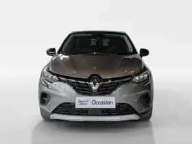 Renault Captur (2024) thumbnail 2
