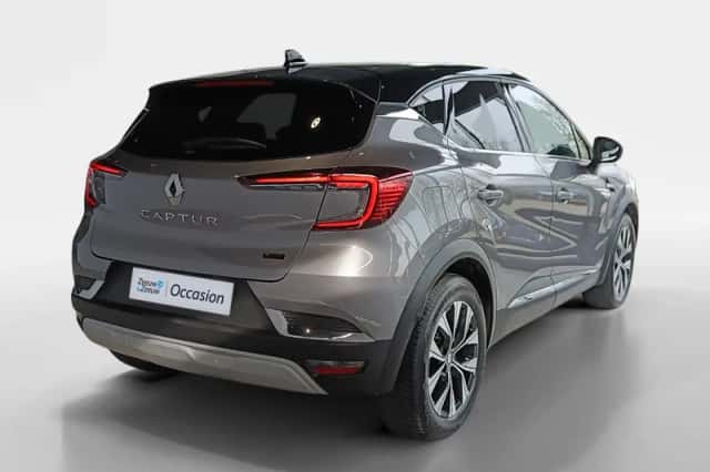 Renault Captur (2024) thumbnail 5