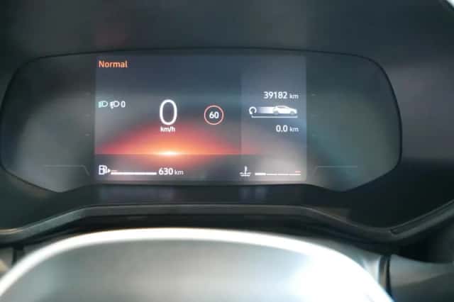 Renault Clio (2024) thumbnail 12