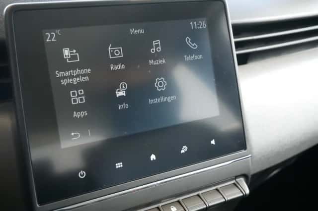 Renault Clio (2024) thumbnail 15