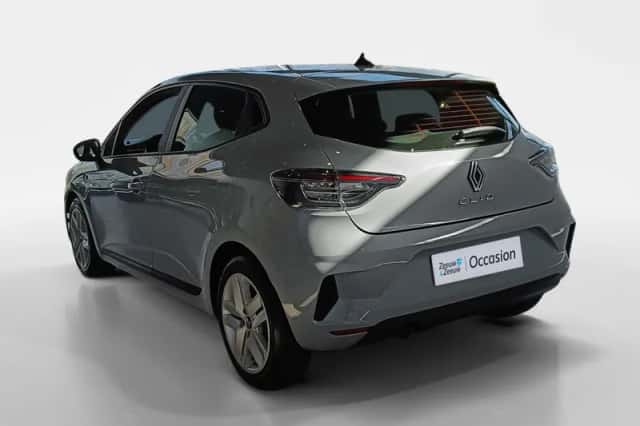 Renault Clio (2024) thumbnail 7