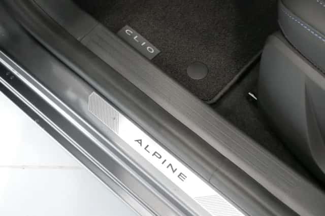 Renault Clio (2026) thumbnail 35