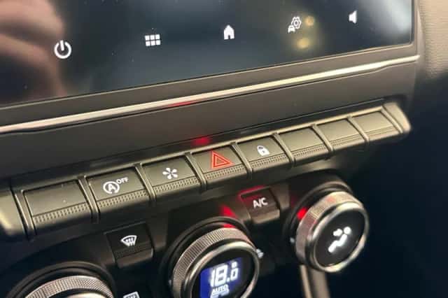 Renault Captur (2021) thumbnail 20