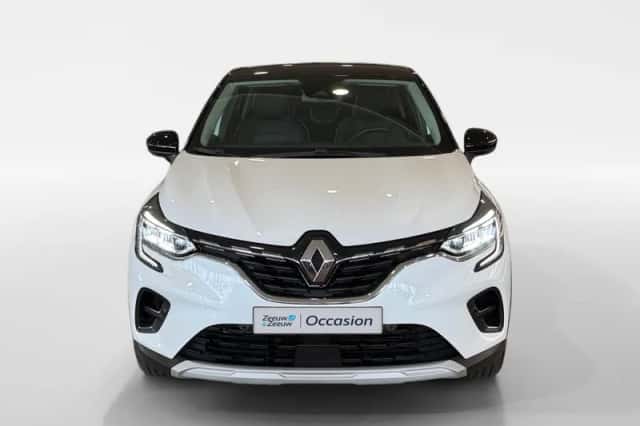 Renault Captur (2021) thumbnail 3