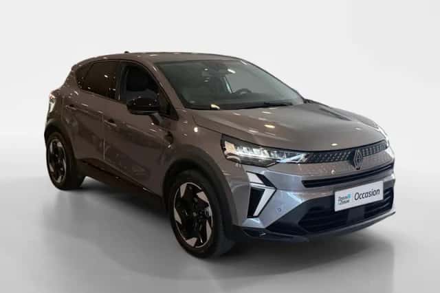 Renault Captur (2025) thumbnail 3