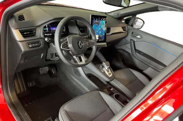Renault Captur (2026) thumbnail 11