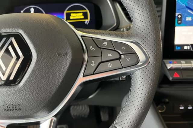 Renault Captur (2026) thumbnail 9