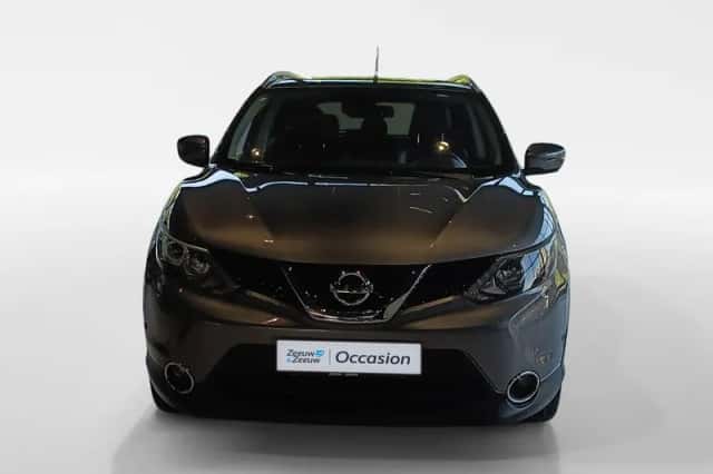 Nissan Qashqai (2017) thumbnail 2
