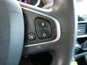 Renault Clio (2017) thumbnail 16