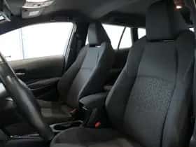 Toyota Corolla (2022) thumbnail 9