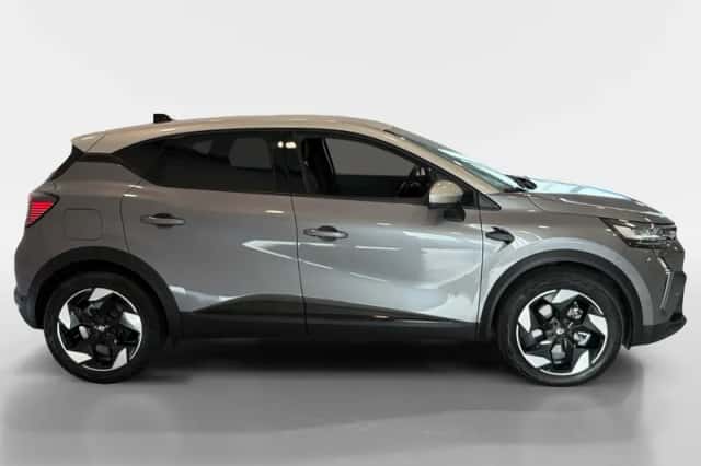 Renault Captur (2025) thumbnail 2