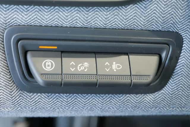 Renault Clio (2024) thumbnail 25
