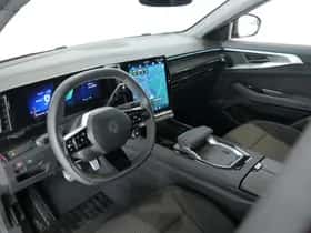 Renault Austral (2025) thumbnail 11