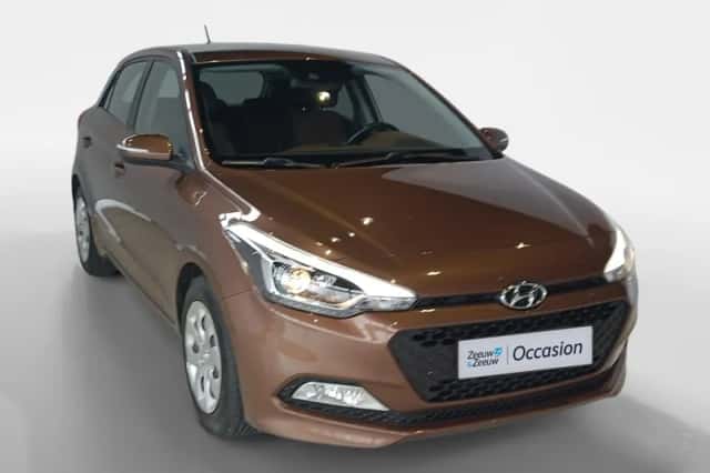 Hyundai i20 (2016) thumbnail 2