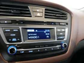 Hyundai i20 (2016) thumbnail 14