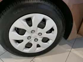 Hyundai i20 (2016) thumbnail 27