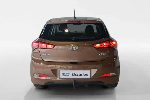 Hyundai i20 (2016) thumbnail 6