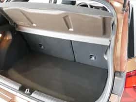 Hyundai i20 (2016) thumbnail 8