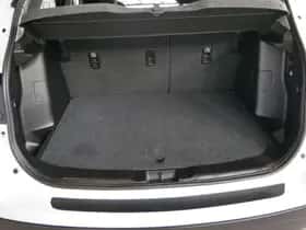 Suzuki S-Cross (2016) thumbnail 25