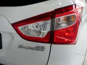 Suzuki S-Cross (2016) thumbnail 26