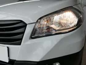 Suzuki S-Cross (2016) thumbnail 29