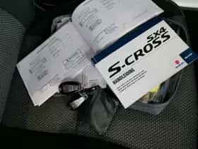 Suzuki S-Cross (2016) thumbnail 30