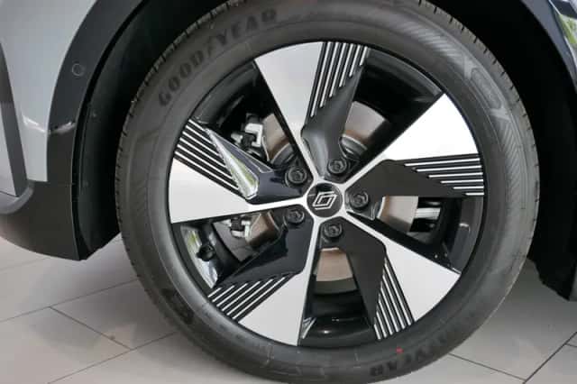 Renault Mégane E-Tech (2026) thumbnail 22