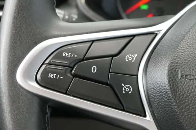 Renault Clio (2023) thumbnail 13