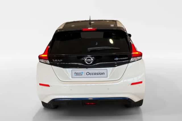 Nissan Leaf (2019) thumbnail 6