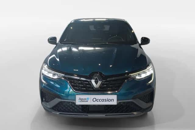 Renault Arkana (2022) thumbnail 2