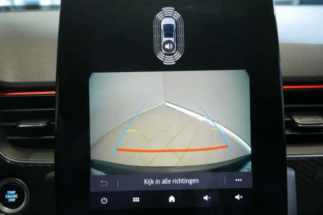 Renault Arkana (2022) thumbnail 18