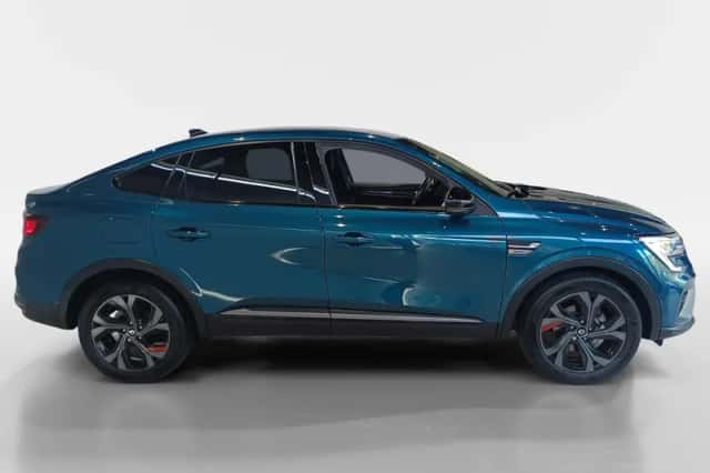 Renault Arkana (2022) thumbnail 4