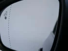 Renault Arkana (2022) thumbnail 32