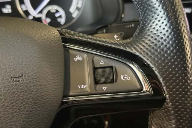 Škoda Kamiq (2020) thumbnail 17