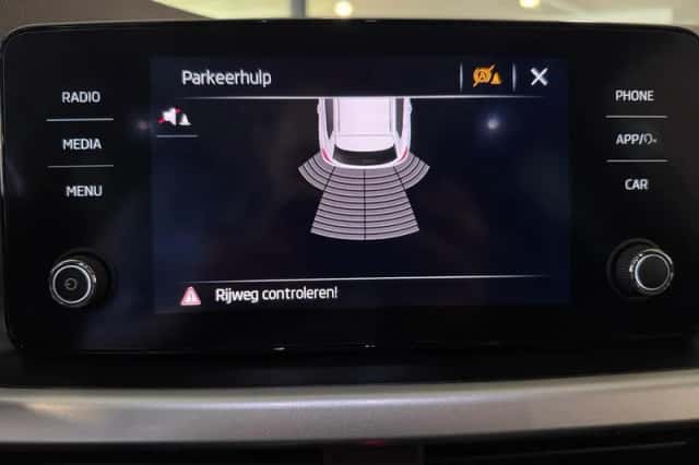 Škoda Kamiq (2020) thumbnail 19