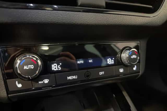 Škoda Kamiq (2020) thumbnail 20