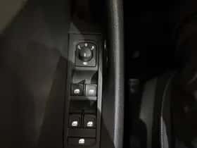 Škoda Kamiq (2020) thumbnail 23