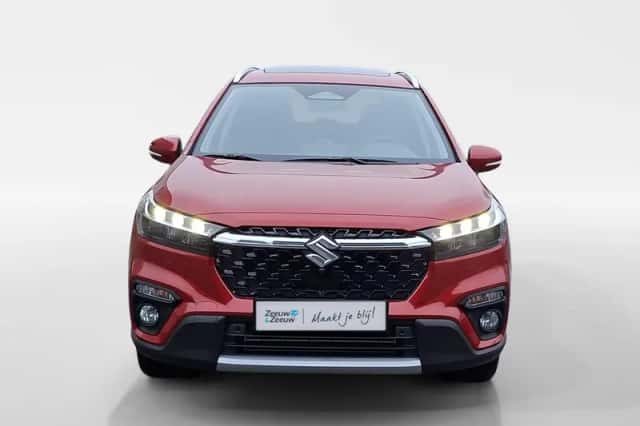 Suzuki S-Cross (2026) thumbnail 2