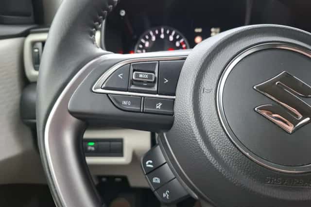 Suzuki Swift (2025) thumbnail 14
