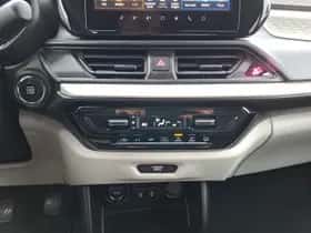 Suzuki Swift (2025) thumbnail 18