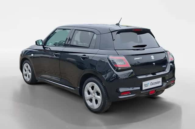 Suzuki Swift (2025) thumbnail 3