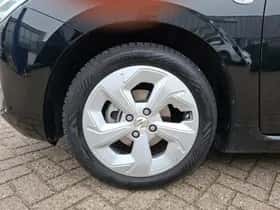 Suzuki Swift (2025) thumbnail 6