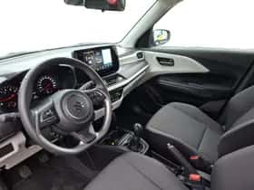 Suzuki Swift (2025) thumbnail 7