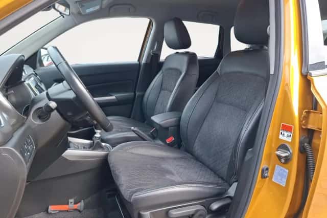 Suzuki Vitara (2023) thumbnail 11