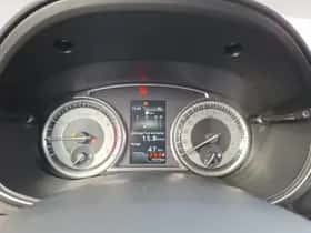 Suzuki Vitara (2023) thumbnail 17