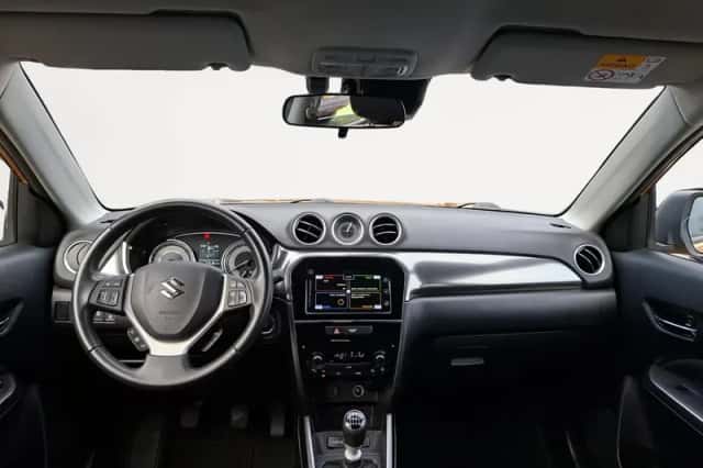 Suzuki Vitara (2023) thumbnail 18